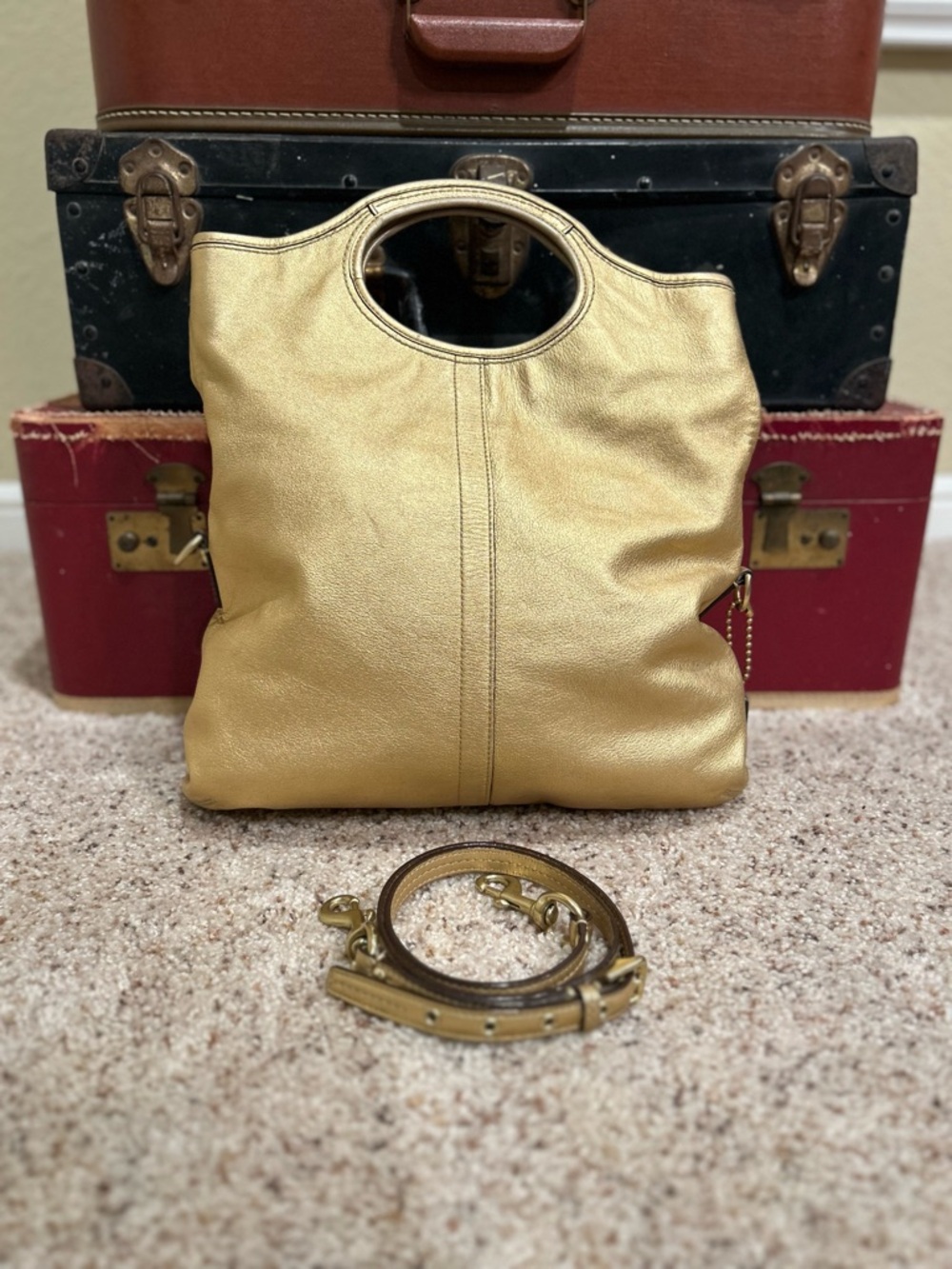 Coach Ergo Convertible Tote in Yellow Gold Metallic - Picture 2 of 16
